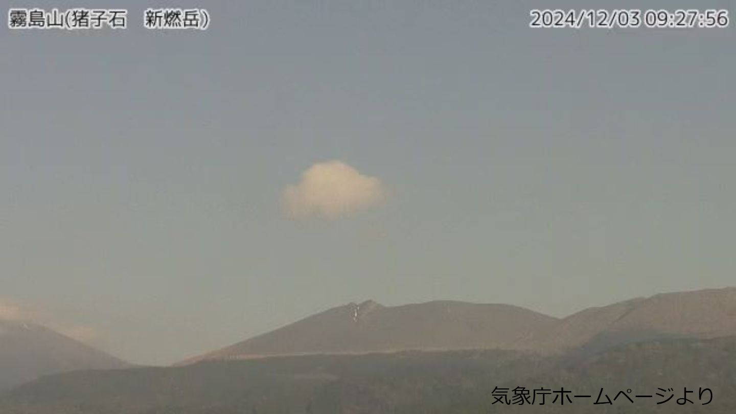 新燃岳で火山性地震が増加　24時間で63回　噴火警戒レベル2に引き上げの可能性