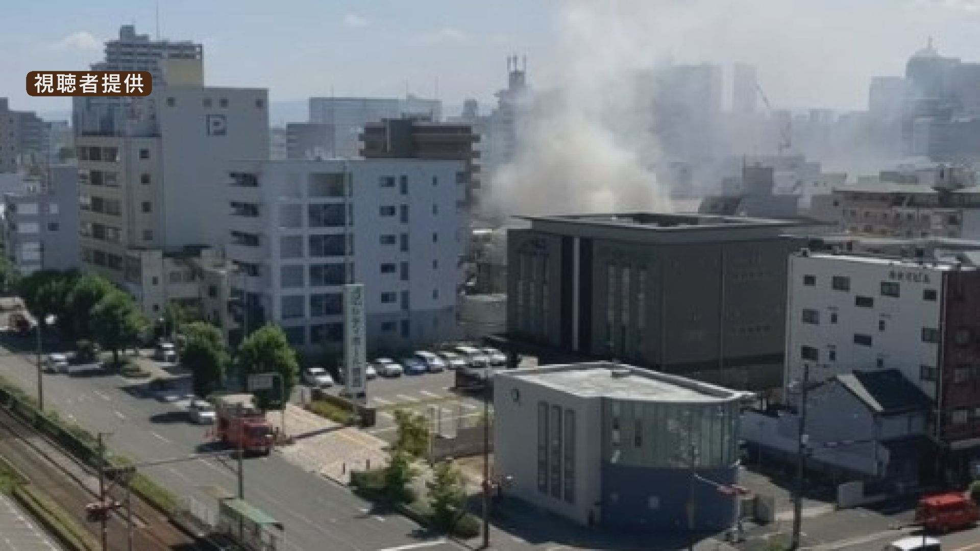 【速報】木造住宅で火事　女性1人の死亡を確認　活動中の消防隊員が熱中症疑いで搬送　大阪・堺市