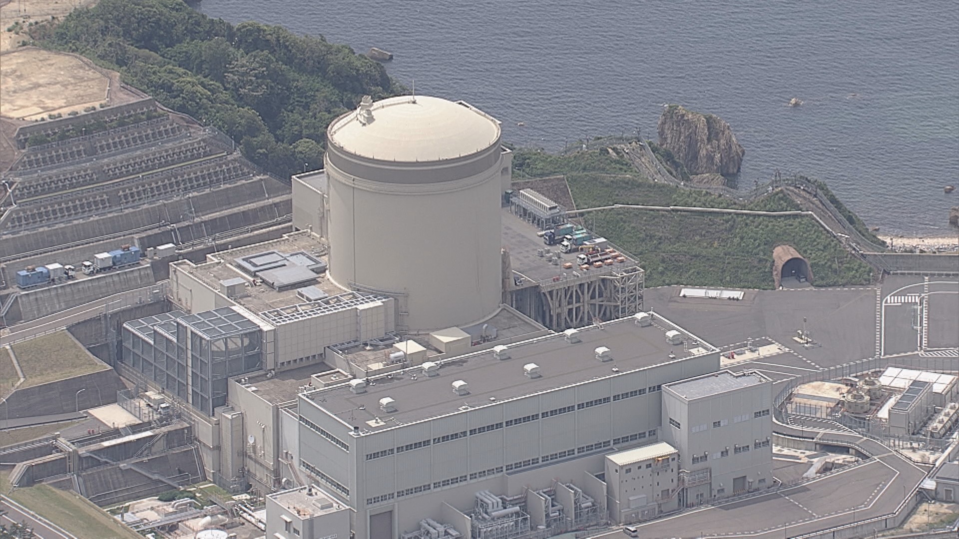 『配管に穴』運転停止中の「美浜原発3号機」11月21日に運転再開と発表　関西電力