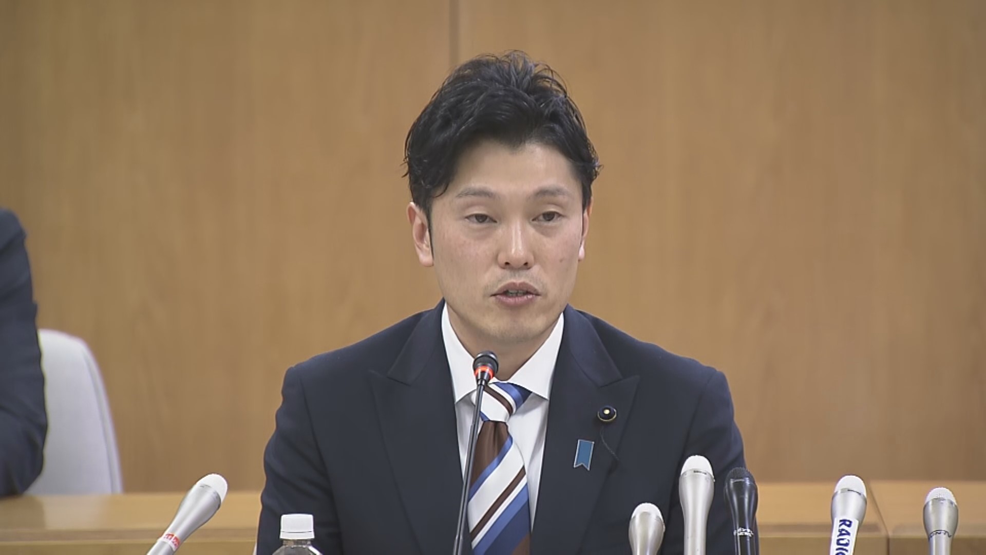 「マスコミに圧力…元局長の死亡原因を隠ぺい」奥谷委員長が立花孝志党首を刑事告訴『ＳＮＳで名誉棄損』自宅兼事務所前の演説も「脅迫」で被害届　立花氏も奥谷氏を提訴の意向