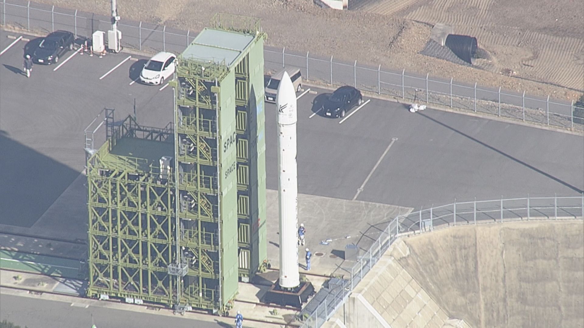 【速報】民間の小型ロケット「カイロス」2号機　機体が姿をあらわす　和歌山県串本町から間もなく打ち上げか