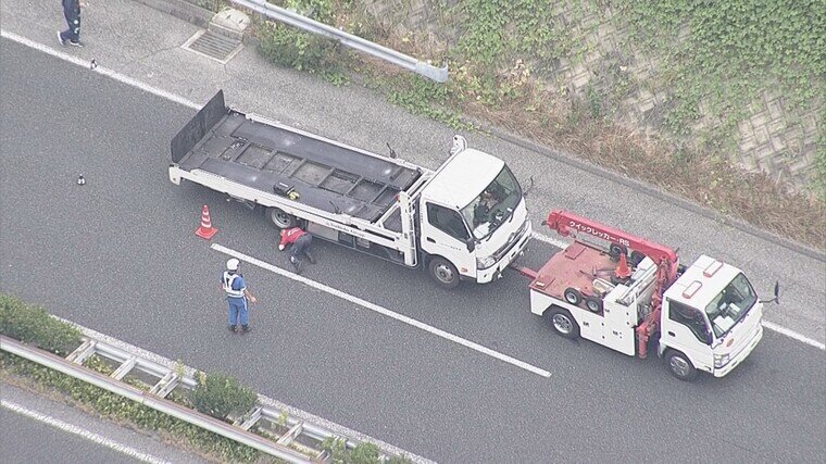 「本当に大切な存在だった。奪わないでほしかった」遺族が法廷で悲痛な叫び　高速道路で取締り終えた警察官  「ながらスマホ」運転のトラックに跳ね飛ばされ「即死」 被告はYouTubeを視聴　衝突3秒前にも画面をタッチ