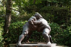 ＜相撲がプロレス化？＞外国人力士の禁じ手を放置する日本相撲協会
