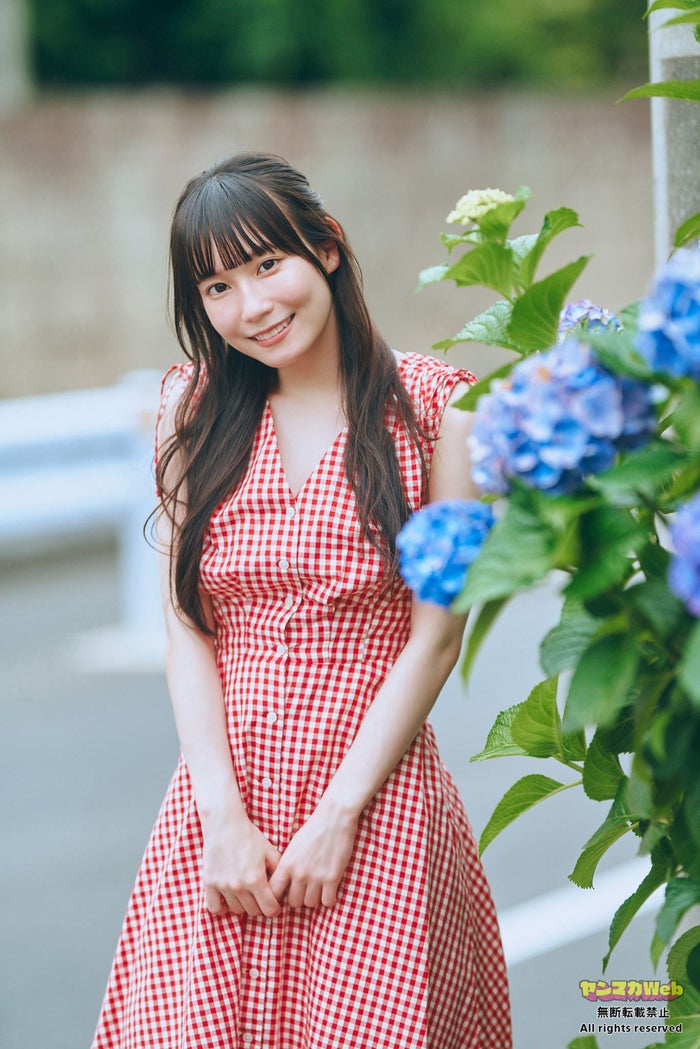 “SKE48のニュースター”大村杏、人生初水着姿披露 フレッシュな笑顔にドキッ