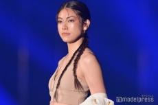 森星、変形水着で美ボディ披露「脚長い」「憧れのスタイル」と反響