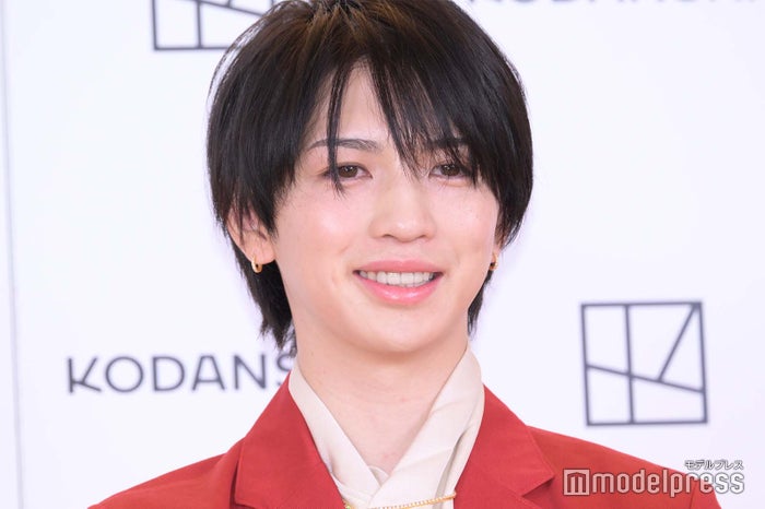 岩橋玄樹、肉体美際立つ上裸ショット披露 タトゥーにも注目集まる「セクシー」「逞しくてかっこいい」