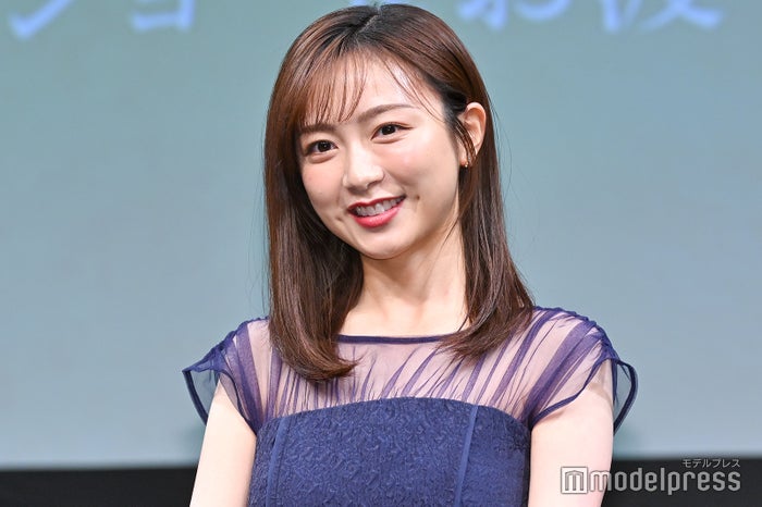 フジ佐久間みなみアナ、ワイルドなイケメン兄公開「めっちゃ似てる」「仲良し兄妹」の声