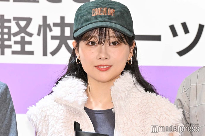 重盛さと美、水着ショット大量公開「スタイル抜群」「奇跡の写真」の声