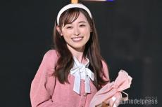 福原遥、お嬢様ルックで登場 ウインクに会場悶絶【TGC 2024 A／W】