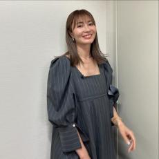 新山千春、美人娘との2ショット公開「そっくり」「笑顔が素敵」と反響