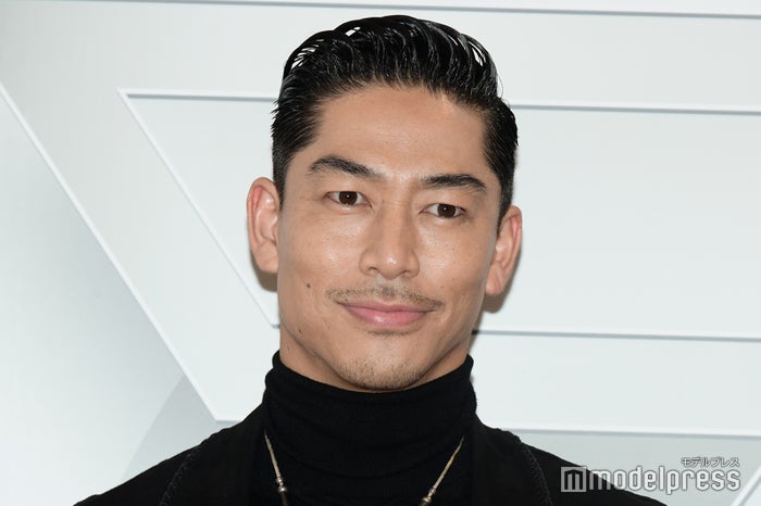 EXILE AKIRA、女性役で中国の古典劇挑戦 雰囲気ガラリなオフショットにファン衝撃「美人すぎる」「誰かと思った」