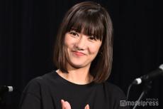 宮澤佐江、水着姿でヘルシー美ボディ披露「脚長い」「セクシー」と反響