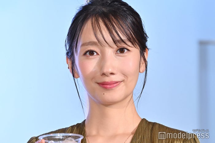 波瑠、会見中にヒートアップ「大好きです」今秋に挑戦したいことも明かす