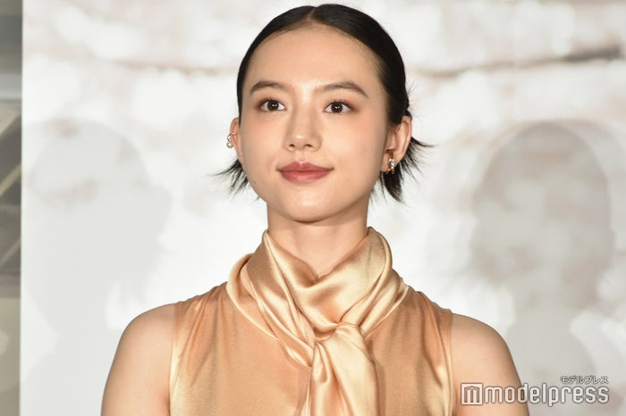 清原果耶、芸能活動10周年迎え直筆メッセージ公開 “美文字”に反響「人柄が滲み出てる」