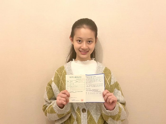 13歳のタレント・山田花凜“合格率約5％”難関の気象予報士試験に合格 父・山田泰三アナも喜び