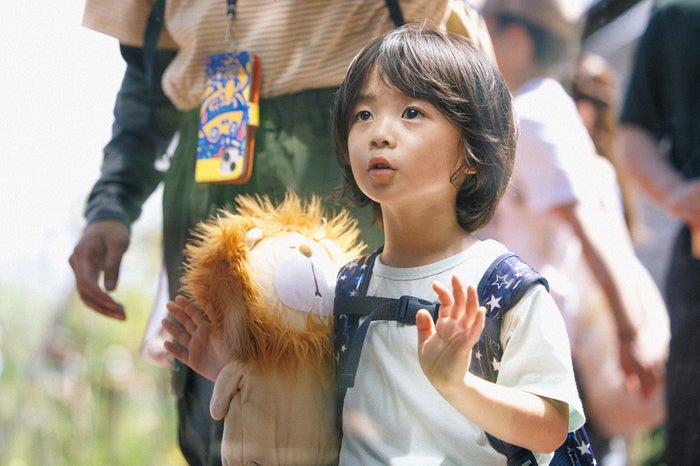 「ライオンの隠れ家」ライオン役・佐藤大空の芝居は“フリースタイル” クランクイン3ヶ月前から週2でレッスン【プロデューサーコメント】