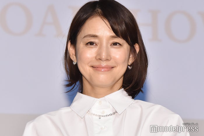 石田ゆり子の自宅で寛ぐ板谷由夏が話題「どこを撮っても絵になる」「フランス映画みたい」の声