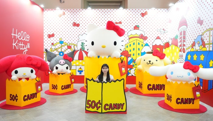 ハローキティ50周年記念展「Hello Kitty展」懐かしグッズなど全6章の展示空間で魅力に迫る