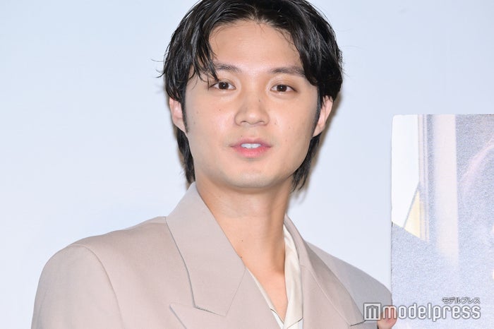 磯村勇斗「ふてほど」1人2役撮影は「自分でもわけわからなかった」今後演じたいのは“宇宙飛行士”