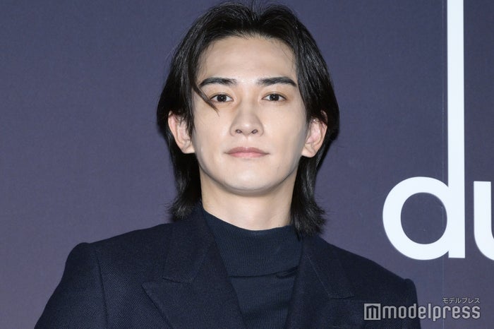 町田啓太、ばっさりヘアカットで爽やか短髪に「凛々しい」「男前すぎる」と反響