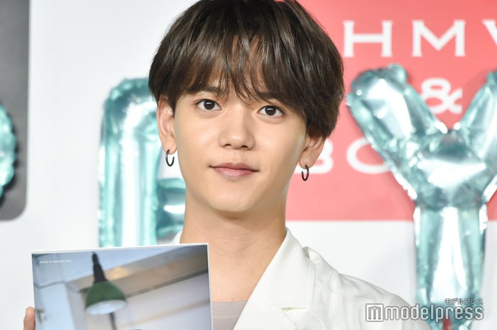 FANTASTICS中島颯太、“人生初”オレンジ髪にイメチェン「何でも似合う」「新鮮」とファン絶賛