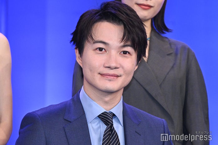 神木隆之介「海に眠るダイヤモンド」現場で季節ごとに差し入れ “3つのお揃い”に反響「粋な気遣い」「一島一家だ」