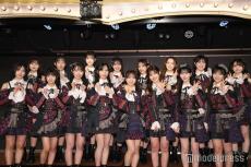 AKB48、約9年ぶり新公演開幕 八木愛月・伊藤百花ら研究生の活躍光る【「ここからだ」公演レポ・セットリスト】