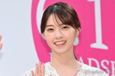 西野七瀬、白ワンピからスラリ美脚披露「スタイル良すぎ」「可愛い」と反響