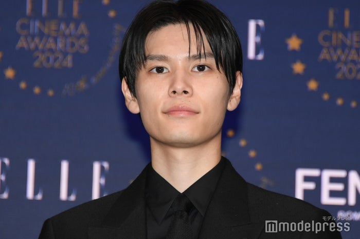 萩原利久、受賞に歓喜 杉咲花らとの共演映画は「初めて経験することが多かった」【ELLE CINEMA AWARDS 2024】