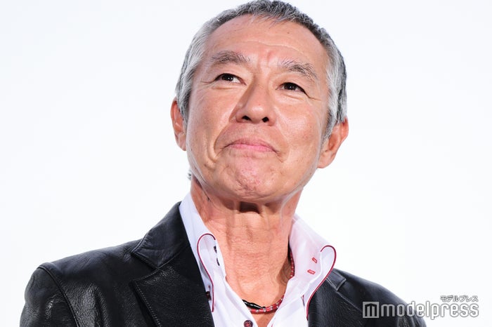 柳葉敏郎、織田裕二との握手ショット公開「踊る大捜査線」コンビにファン歓喜「ずっと見たかった2人」「感動」