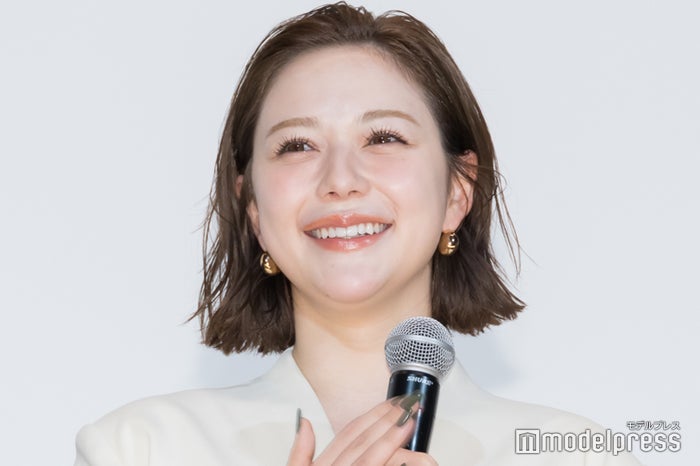 村重杏奈、芸能生活14年目で「ほぼ初めての経験」喜び語る「こんなに華やかな世界があるんだ」【悪鬼のウイルス】