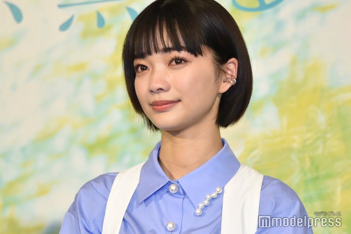 見上愛、朝ドラ主演抜擢で「光る君へ」視聴者歓喜 “女性バディ作品”への期待の声も【風、薫る】