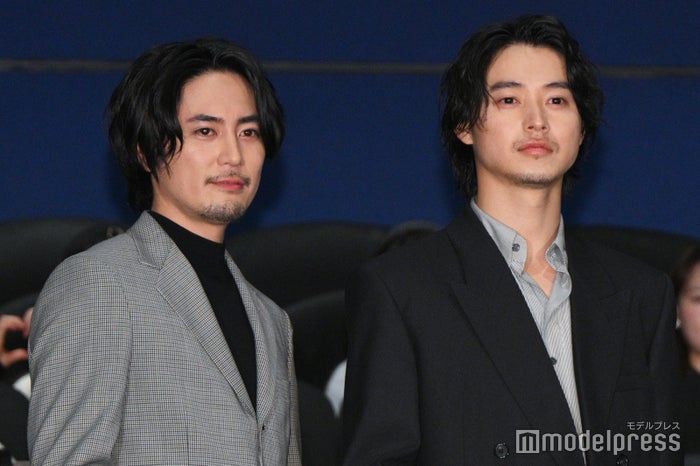 山崎賢人＆間宮祥太朗「水球ヤンキース」以来約10年ぶり共演で福田雄一監督も反応「繋がってますね」【アンダーニンジャ】