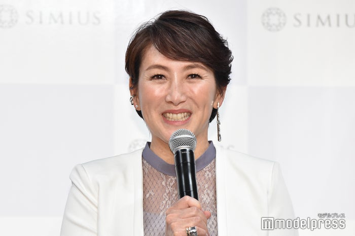 杉山愛、母親顔出しの2ショット公開「そっくり」「笑顔が素敵」と話題