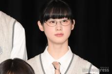 「御上先生」松坂桃李・吉岡里帆・生徒役29人…クラス全員の似顔絵が話題「細かいとこまですごい」「特徴捉えてる」野内まるが描画