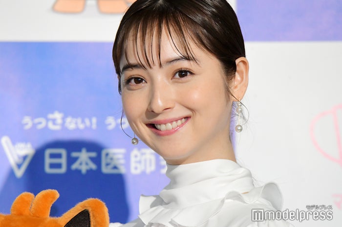 佐々木希「37歳になりました」誕生日報告に祝福の声「おめでとうございます」「変わらず可愛くて憧れ」