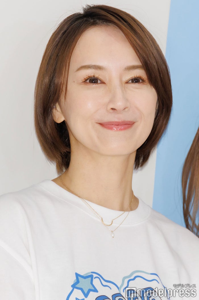 鈴木亜美、長女との顔出し2ショット公開「娘さんとそっくり」「2人とも可愛い」の声