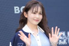 柴咲コウ、フリーイベントで、3000人を超える観衆にうちわの手渡し