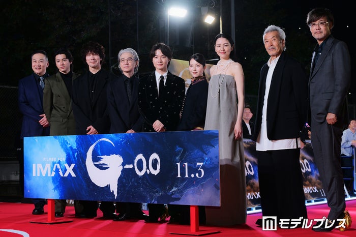 神木隆之介・浜辺美波・山田裕貴ら「ゴジラ-0.0」豪華キャスト集結 ...