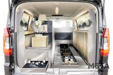 あなたはどんな霊柩車で旅立ちますか？ 光岡 新型霊柩車「グランエースエボリューション」発売
