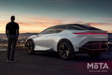 レクサスが2021年に発売する初のプラグインハイブリッドモデルは「NX」か？  2022年には全く新しい電気自動車も発表する見込み