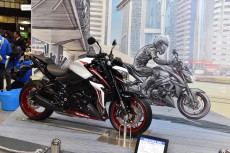 【速報】スズキ、漫画「キリン」にGSX-S1000が登場⁉︎【東京モーターサイクルショー2018】
