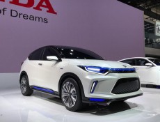 ホンダの中国専売EVコンセプトカーは3ドア風SUVスタイル！【北京モーターショー2018】