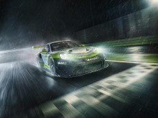 ポルシェ911の最新レーシングカー、911 GT3 Rが登場！