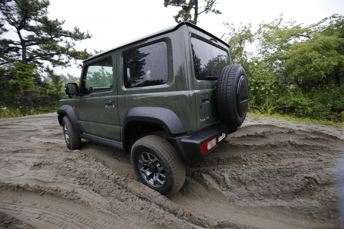 初めてのジムニー4wdドライブ の前に 知っておきたい作法 トランスファーレバー操作方法をやさしく解説する 記事詳細 Infoseekニュース