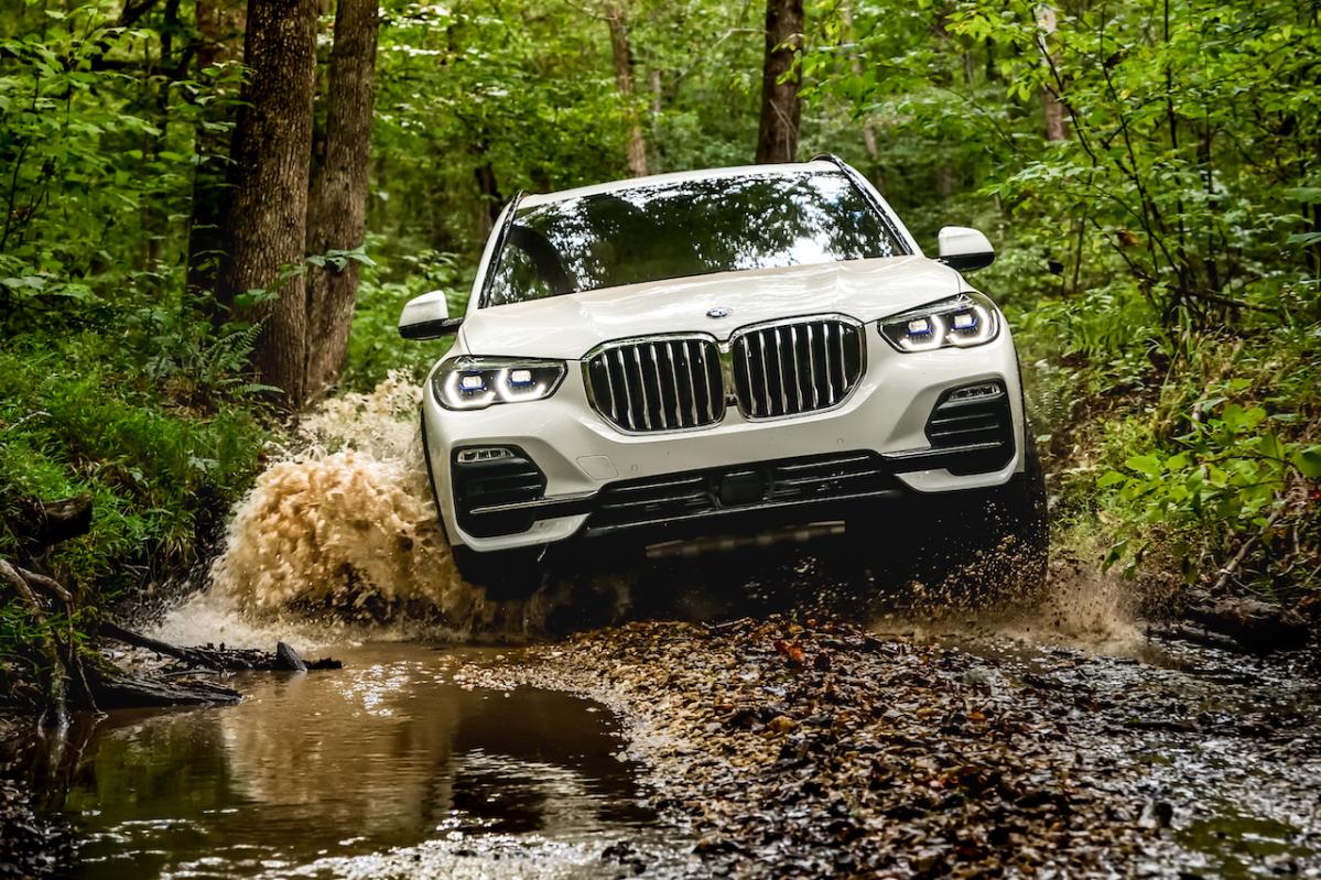 悪路走破性が劇的に進化した新型BMW X5は早くも期待大！