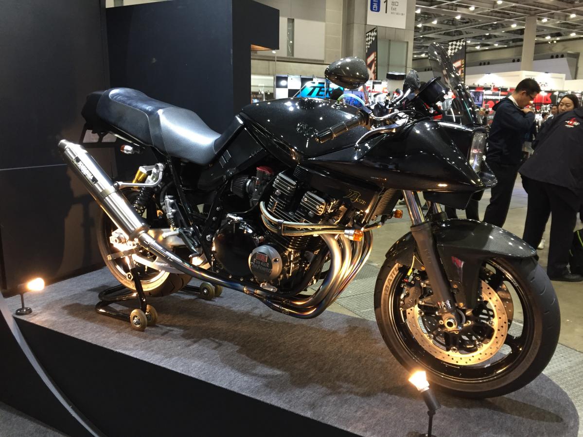 新型カタナの登場でブーム再び！ 旧型カタナ カスタム一挙／東京モーターサイクルショー2019・スズキ｜Infoseekニュース