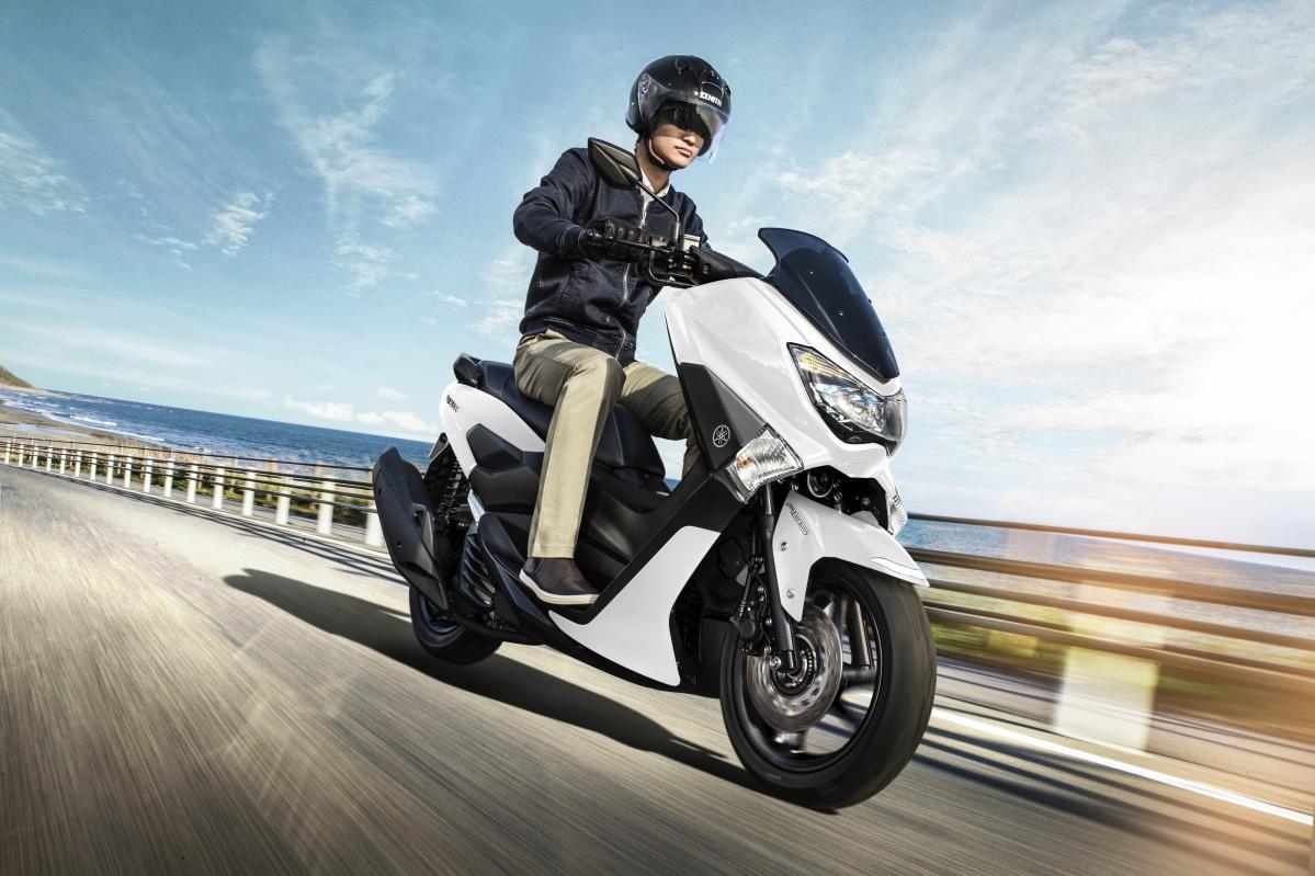 125ccスクーターNMAX ABS、黒ホイール採用の新色追加！／ヤマハ・原付二種