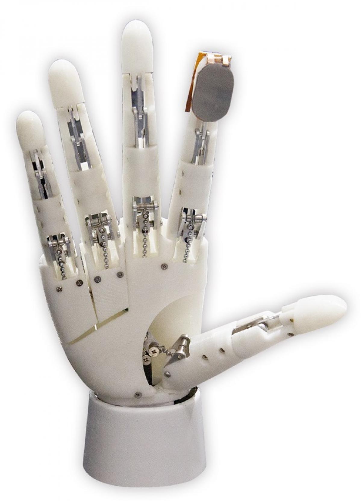 豊田合成、ロボティクス・サービスを提供するQBIT Roboticsに出資