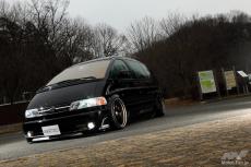 いまもちゃんとカッコいい」極めた大人のTCRは内外ともに配色センスが